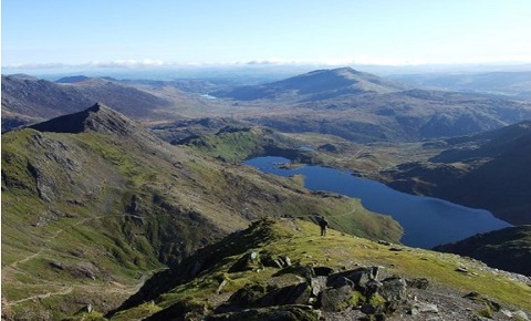 AUE Member Scales Snowdon in aid of HASAG Asbestos Disease Support